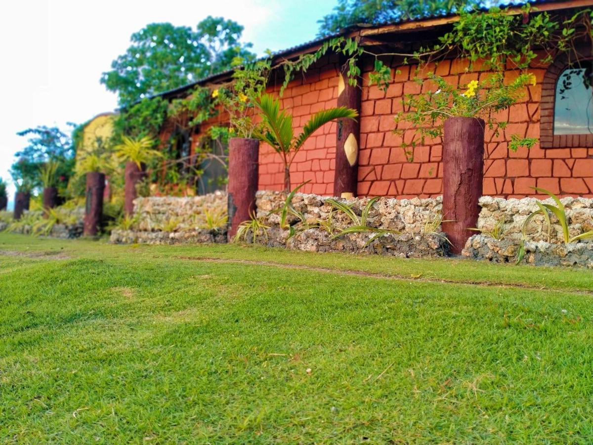 Kamp Aninipot Hotel Siquijor Exterior photo